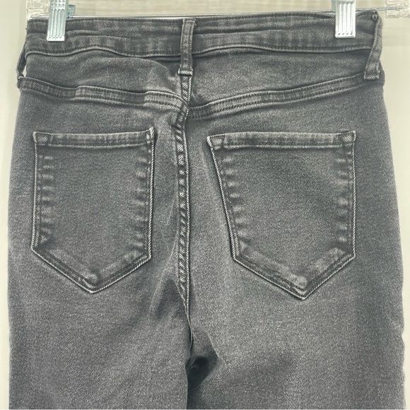 Old Navy Extra High-Rise Rockstar Super Skinny Jeans – Black – Size 4 - Picture 4 of 11